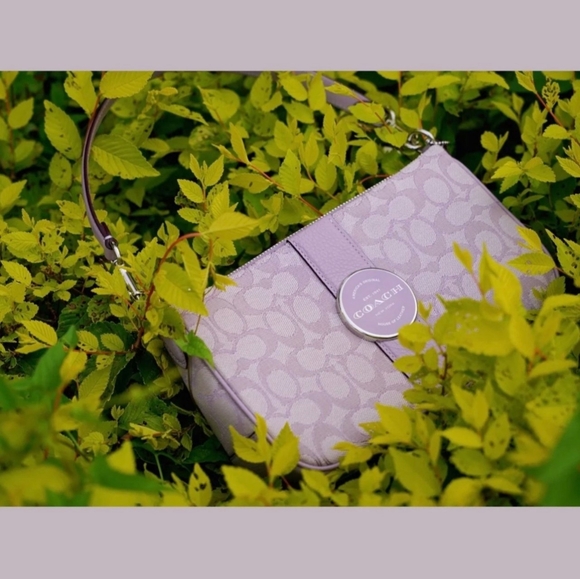 100% Authentic Guarantee ⚛️👜Coach Lonnie Baguette In Signature Jacquard - Picture 4 of 10